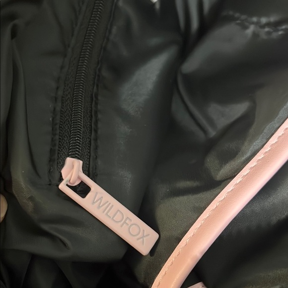 Wildfox Black and silver Tote or Shoulder Bag zipper NWT - Picture 10 of 17